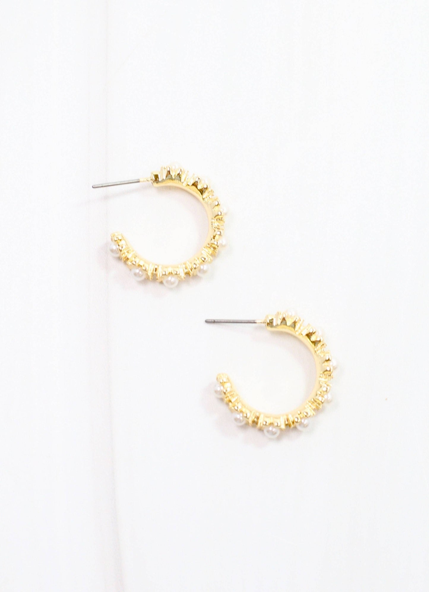 Selva Pearl Hoop Earring