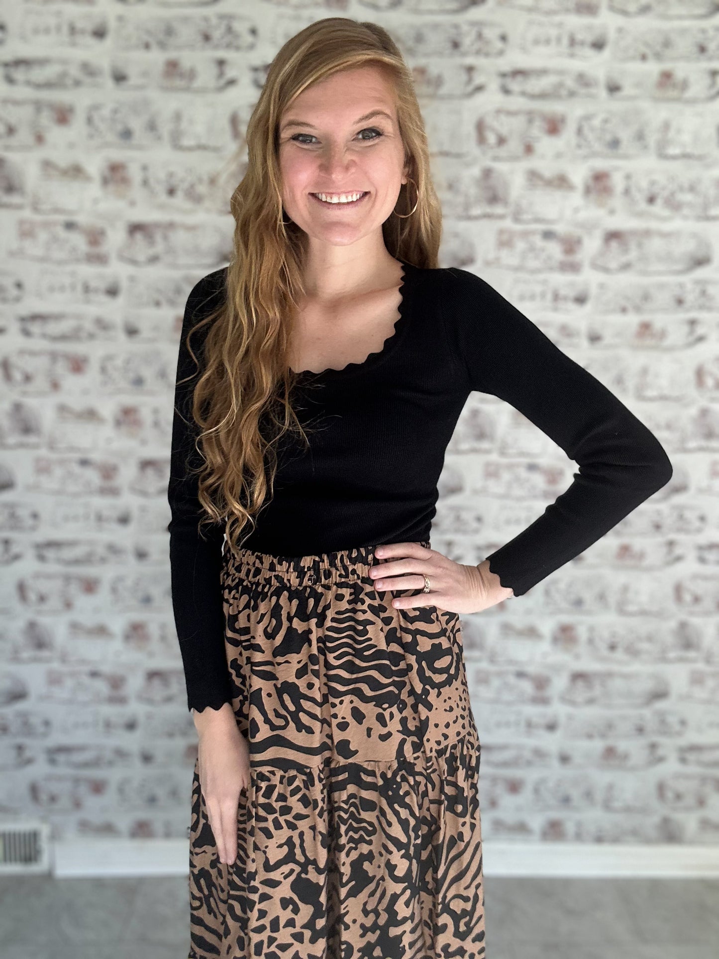 Essential Scalloped Neck Top