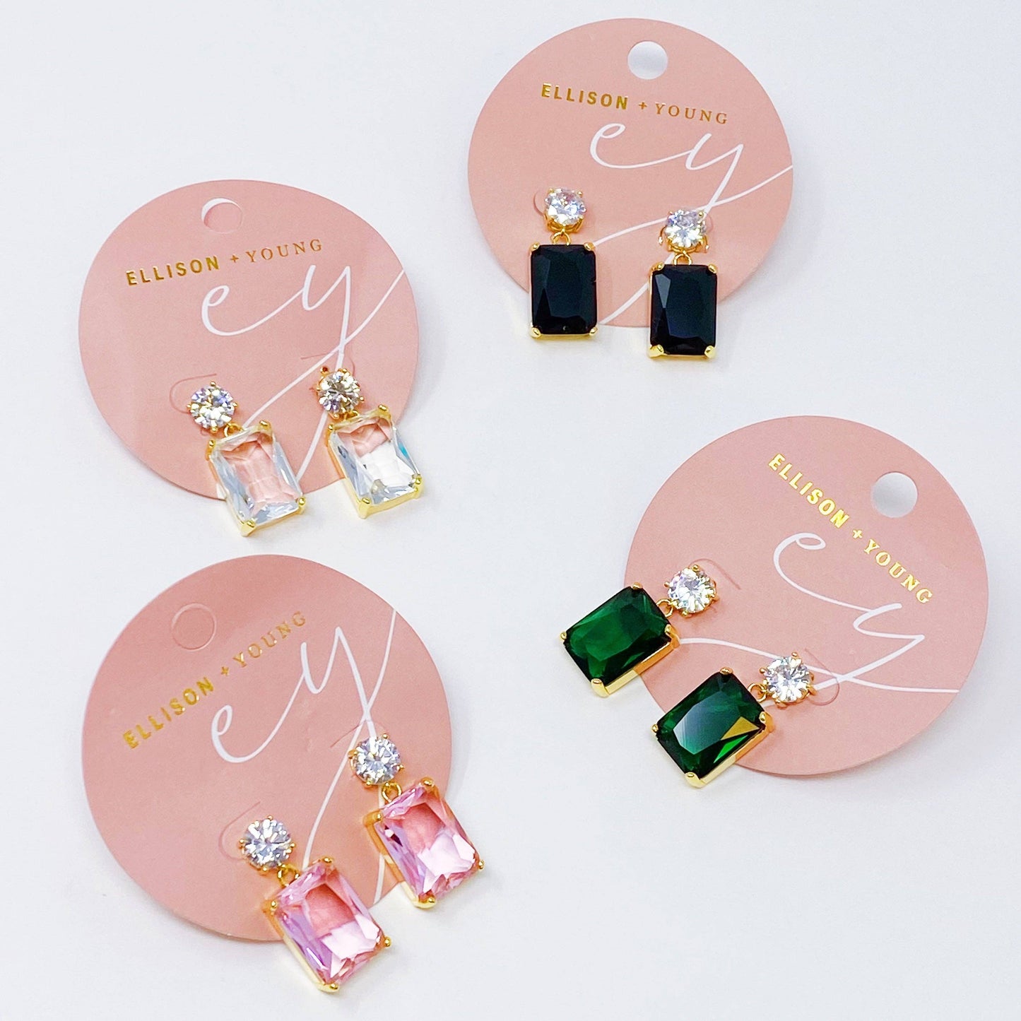 Banquet In Castle Jewel Earrings: Black