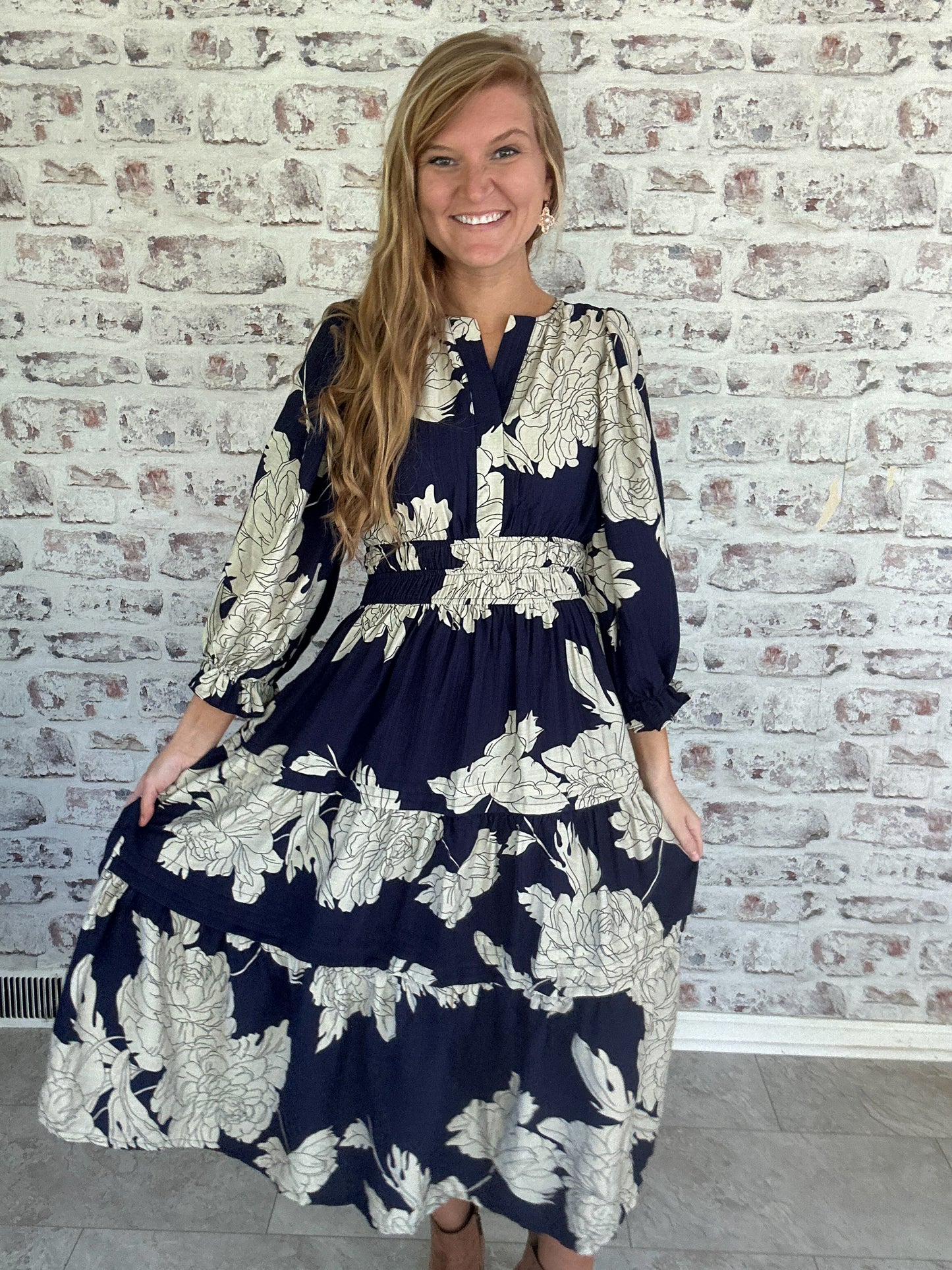 Evening Muse Midi Dress in Navy