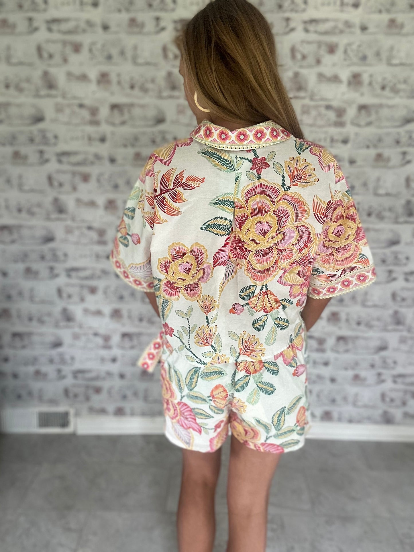 Sunlit Plans Collared Top