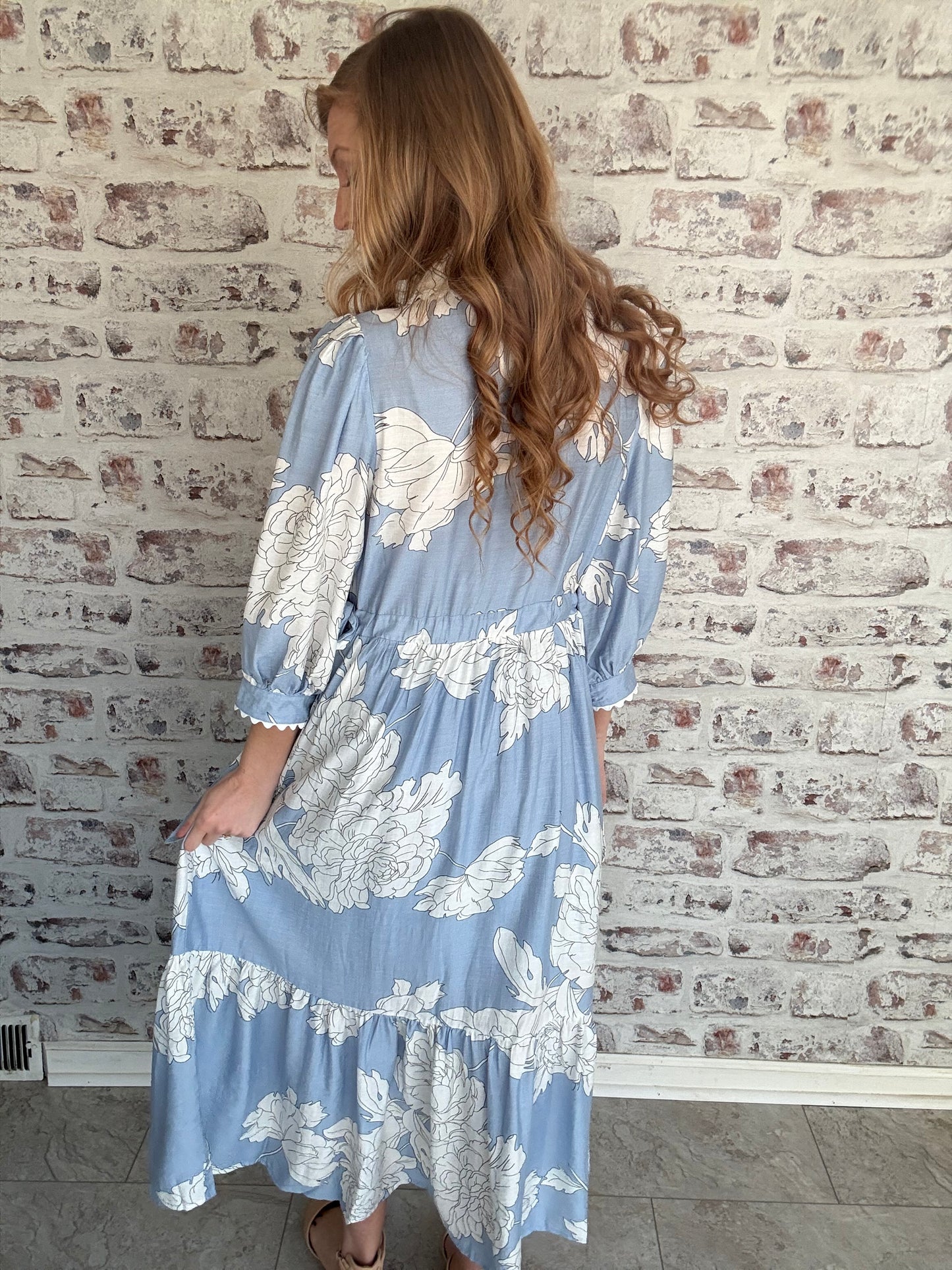 Botanical Charm Collared Floral Midi Dress