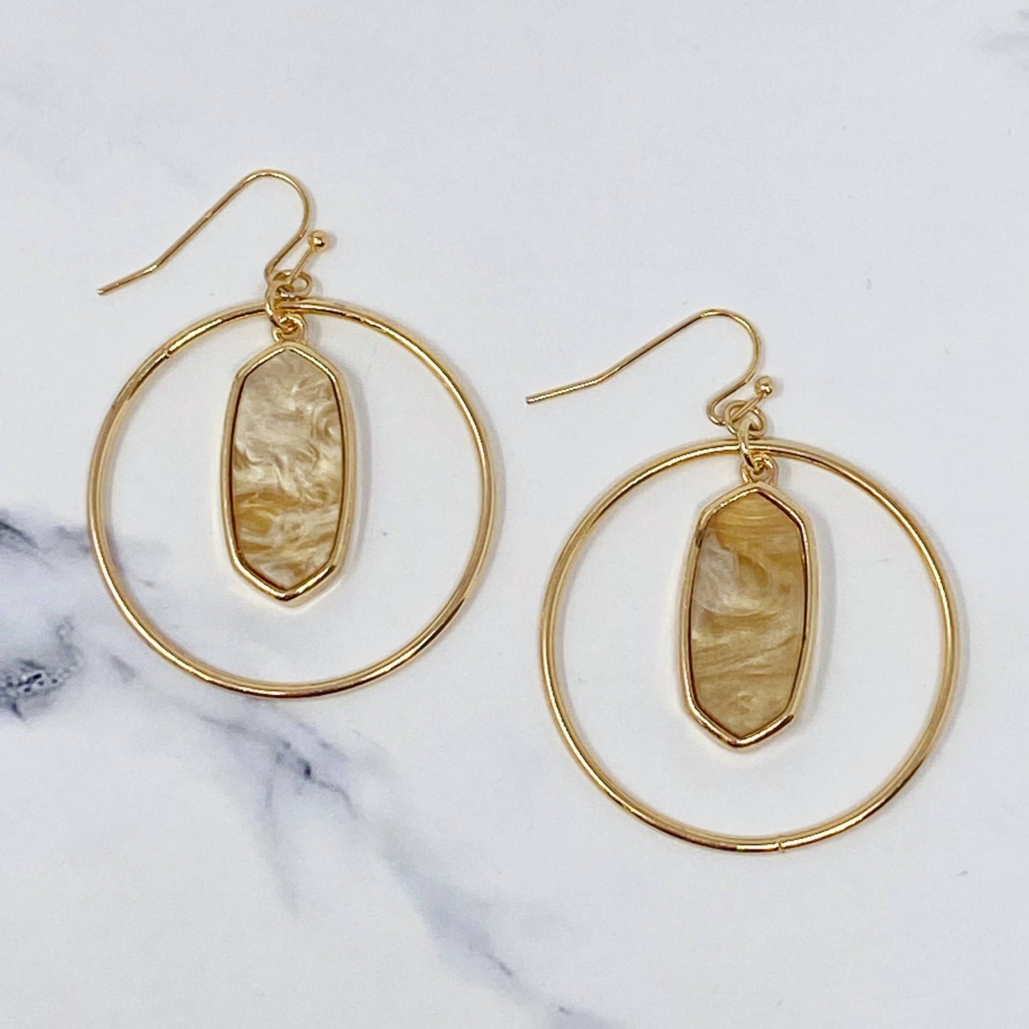 Kenzie Circle Drop Earrings: Nude