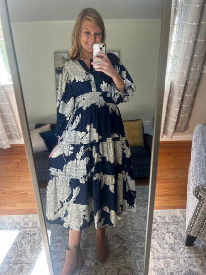 Evening Muse Midi Dress in Navy