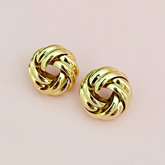 Knotted Elegance Earrings: Gold