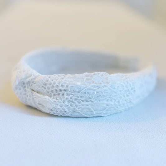 Pastel Lace Headband: Cream