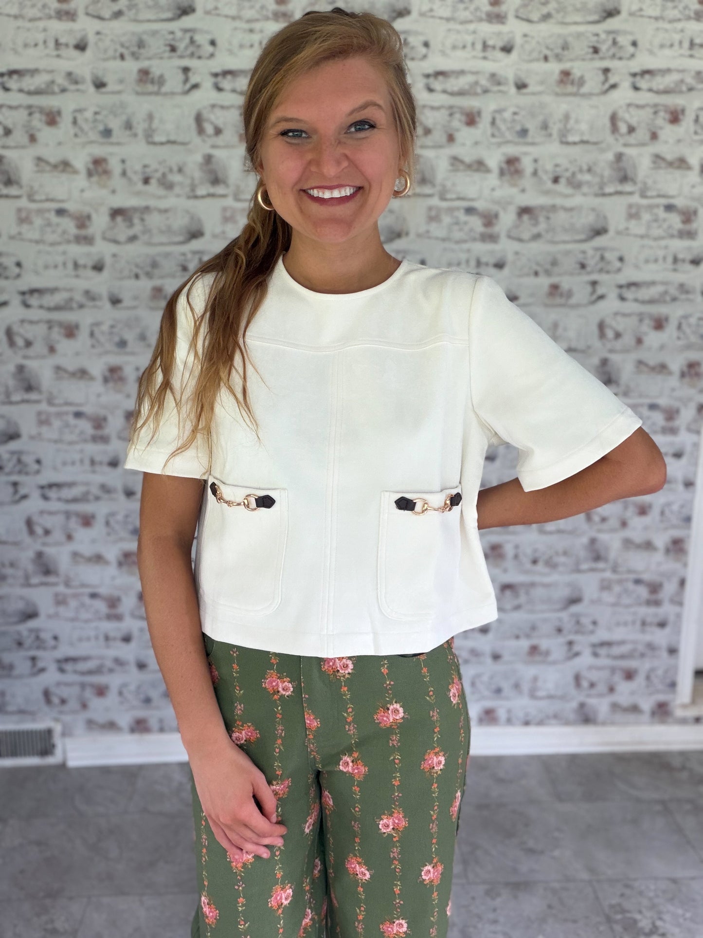 Common Room Pocket Top