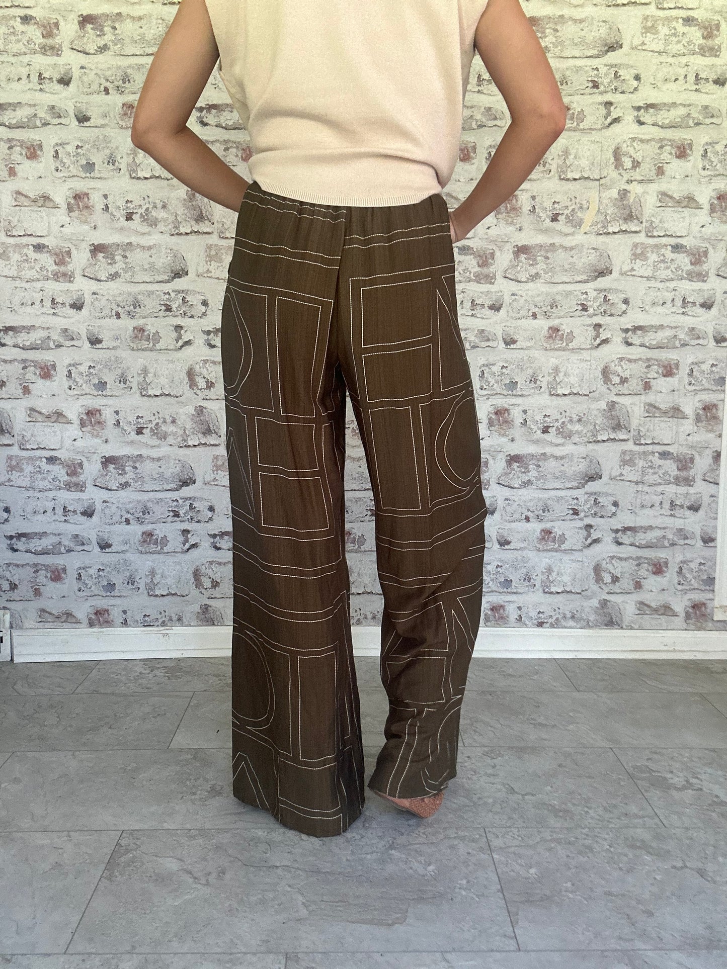 Scout & Stroll Elastic Waist Pants