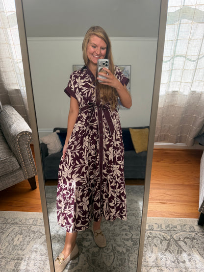 Novel Idea Collared Midi Dress in Plum